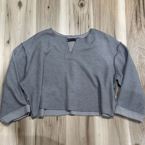 Urban Outfitters Jax Inside Out Notch Neck Top Gray Women’s Small - Picture 3 of 4